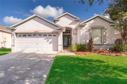 House in Orlando, Florida 4 bedrooms, 169.18 sq.m. № 2356075