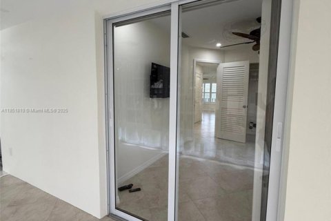 Copropriété à vendre à Stuart, Floride: 2 chambres, 92.16 m2 № 1957710 - photo 25