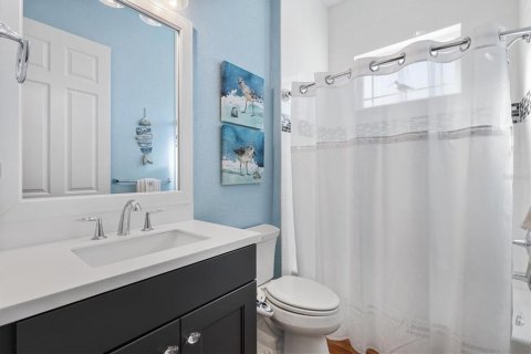 House in Lady Lake, Florida 3 bedrooms, 168.62 sq.m. № 2110262 - photo 27