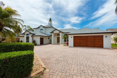 House in Port Orange, Florida 4 bedrooms, 317.26 sq.m. № 1737446 - photo 5