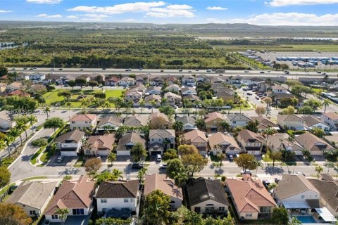 Купить виллу или дом в Хомстед, Флорида 3 спальни, 202.16м2, № 2045920 - фото 6