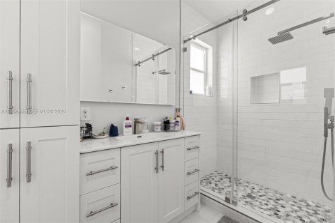 Купить виллу или дом в Хомстед, Флорида 3 спальни, 202.16м2, № 2045920 - фото 27