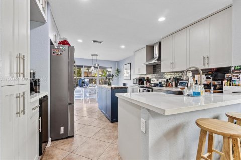 Купить виллу или дом в Хомстед, Флорида 3 спальни, 202.16м2, № 2045920 - фото 15