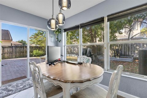 Купить виллу или дом в Хомстед, Флорида 3 спальни, 202.16м2, № 2045920 - фото 20