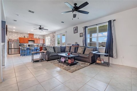 Casa en venta en Mascotte, Florida, 5 dormitorios, 286.88 m2 № 2383748 - foto 5