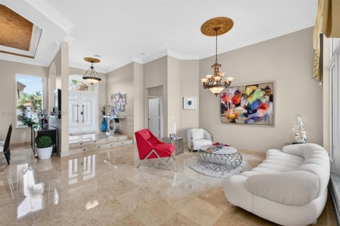 House in Miramar, Florida 5 bedrooms, 333.61 sq.m. № 2186316 - photo 7
