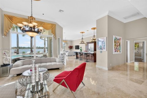 House in Miramar, Florida 5 bedrooms, 333.61 sq.m. № 2186316 - photo 6