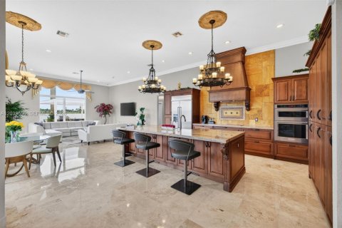 House in Miramar, Florida 5 bedrooms, 333.61 sq.m. № 2186316 - photo 10