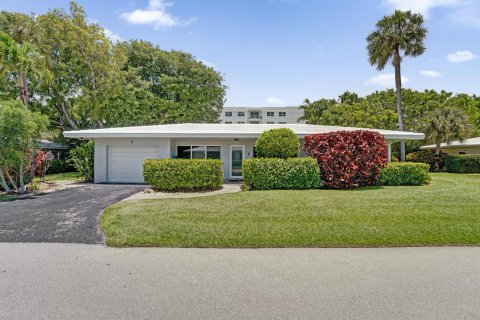 Villa ou maison à vendre à Lauderdale-by-the-Sea, Floride: 3 chambres, 159.33 m2 № 2418112 - photo 2