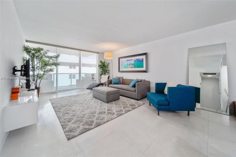 Copropriété à vendre à Miami Beach, Floride: 1 chambre, 77.76 m2 № 1955617 - photo 1