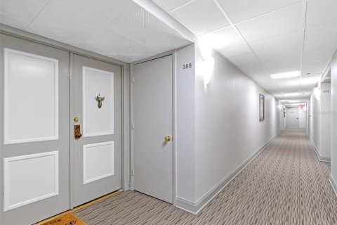 Copropriété à louer à Clearwater, Floride: 2 chambres, 120.59 m2 № 2108152 - photo 3