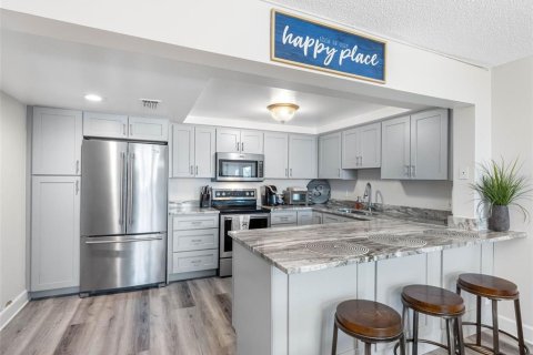 Copropriété à louer à Clearwater, Floride: 2 chambres, 120.59 m2 № 2108152 - photo 6