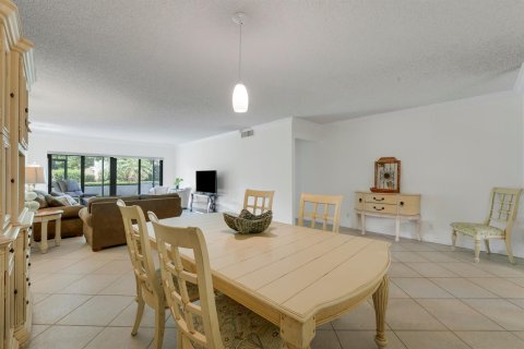 Condominio en venta en Jupiter, Florida, 2 dormitorios, 141.21 m2 № 2249937 - foto 13