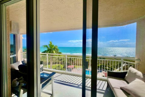 Condominio en venta en Hutchinson Island South, Florida, 2 dormitorios, 130.53 m2 № 2085080 - foto 3