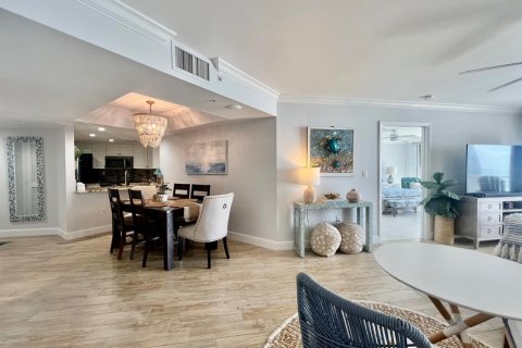 Condominio en venta en Hutchinson Island South, Florida, 2 dormitorios, 130.53 m2 № 2085080 - foto 22