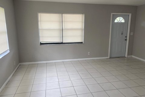 Apartamento en West Palm Beach, Florida 3 dormitorios, 104.05 m2 № 2289270