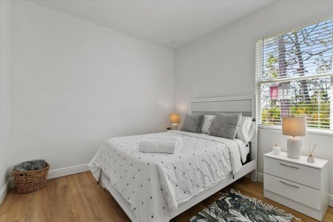 Casa en venta en Port Charlotte, Florida, 4 dormitorios, 151.99 m2 № 2385970 - foto 17