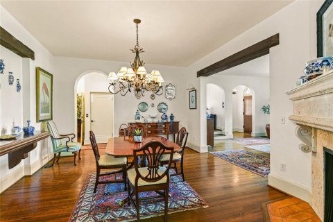 Casa en venta en Orlando, Florida, 4 dormitorios, 438.68 m2 № 1767125 - foto 12