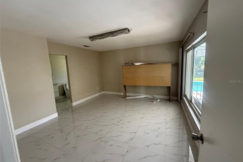 Casa en venta en Port Charlotte, Florida, 4 dormitorios, 166.95 m2 № 2308596 - foto 23