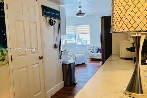 Condominio en venta en Miami Beach, Florida, 1 dormitorio, 55.74 m2 № 1874875 - foto 6