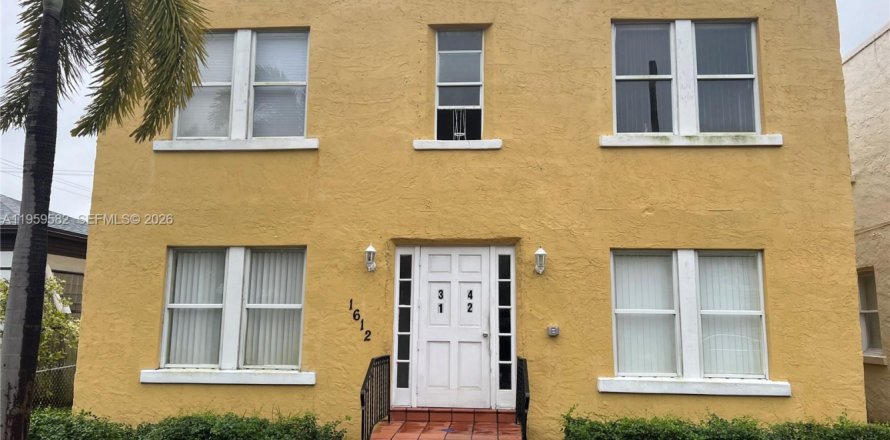 Apartment in Hollywood, Florida 1 bedroom № 2022168