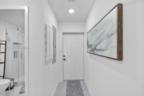 Touwnhouse à vendre à Homestead, Floride: 4 chambres, 129.88 m2 № 2241019 - photo 13