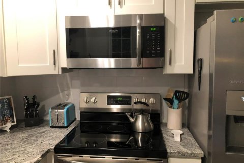 House in Dunedin, Florida 2 bedrooms, 103.31 sq.m. № 1797301 - photo 19