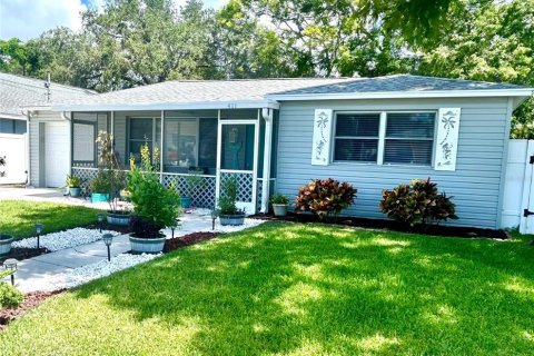 House in Dunedin, Florida 2 bedrooms, 103.31 sq.m. № 1797301 - photo 3