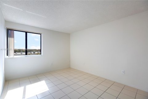 Apartment in Miami, Florida 1 bedroom, 62.34 sq.m. № 2031328 - photo 6