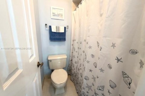 Touwnhouse à vendre à Miami, Floride: 3 chambres, 136.29 m2 № 1997277 - photo 17