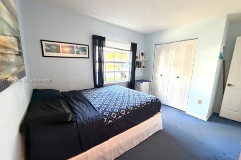 Touwnhouse à vendre à Miami, Floride: 3 chambres, 136.29 m2 № 1997277 - photo 19