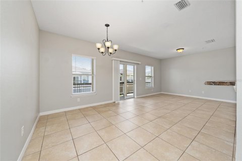 Condo in Orlando, Florida, 2 bedrooms № 2378322 - photo 5