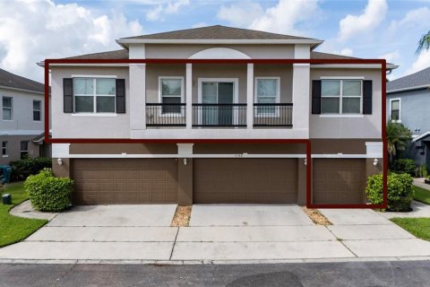 Condo in Orlando, Florida, 2 bedrooms № 2378322 - photo 2