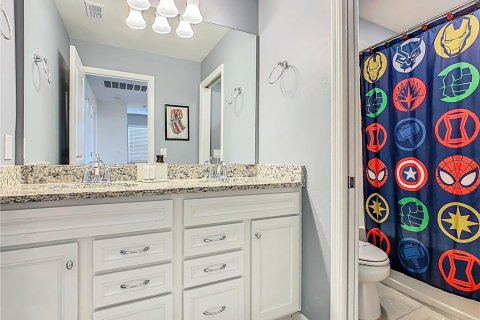 Townhouse in Davenport, Florida 5 bedrooms, 213.02 sq.m. № 2233025 - photo 28