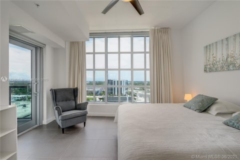 Снять в аренду кондоминиум в Майами, Флорида 2 спальни, 109.72м2, № 1920726 - фото 16