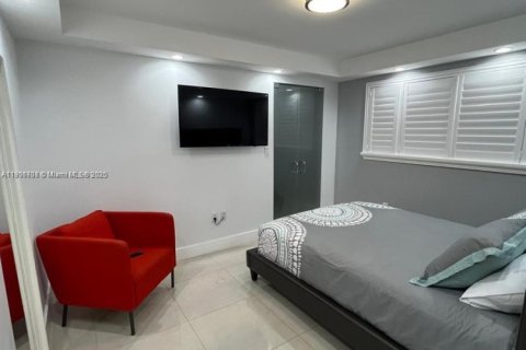 Снять в аренду кондоминиум в Майами, Флорида 2 спальни, 94.76м2, № 1963201 - фото 11