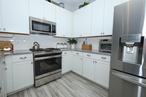 Casa en venta en DeLand, Florida, 2 dormitorios, 171.78 m2 № 2091755 - foto 18