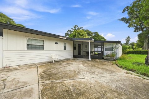 Casa en venta en Saint Petersburg, Florida, 4 dormitorios, 149.2 m2 № 2385702 - foto 2