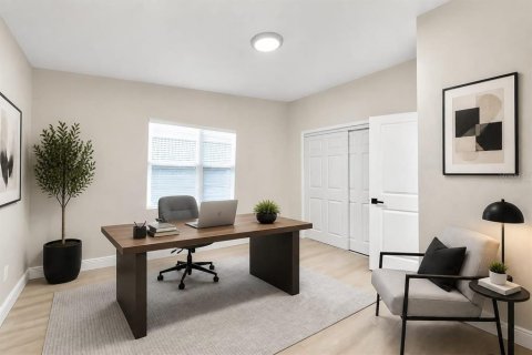 Casa en venta en Saint Petersburg, Florida, 4 dormitorios, 149.2 m2 № 2385702 - foto 18