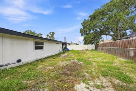 Casa en venta en Saint Petersburg, Florida, 4 dormitorios, 149.2 m2 № 2385702 - foto 29