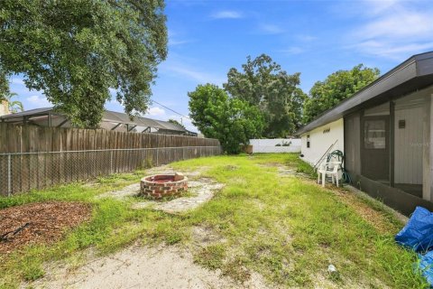 Casa en venta en Saint Petersburg, Florida, 4 dormitorios, 149.2 m2 № 2385702 - foto 28