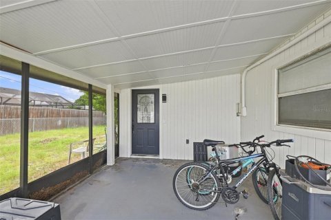 Casa en venta en Saint Petersburg, Florida, 4 dormitorios, 149.2 m2 № 2385702 - foto 27