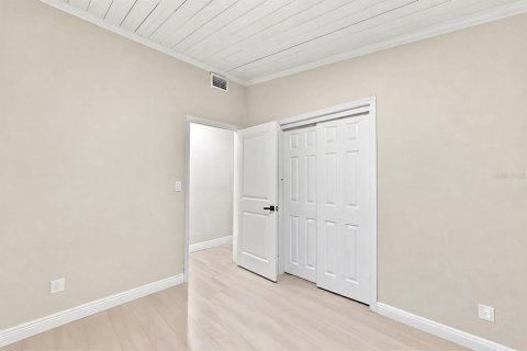 Casa en venta en Saint Petersburg, Florida, 4 dormitorios, 149.2 m2 № 2385702 - foto 22