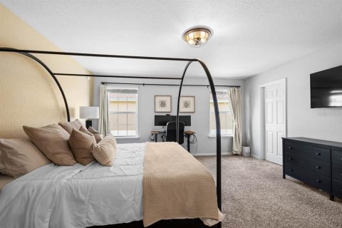 Townhouse in Gibsonton, Florida 3 bedrooms, 184.32 sq.m. № 1919382 - photo 24