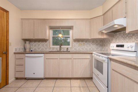 Casa en venta en Archer, Florida, 2 dormitorios, 143.81 m2 № 1893756 - foto 13