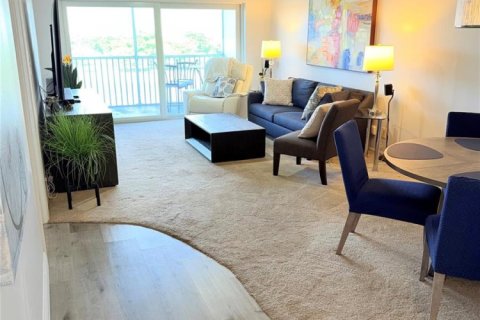 Condominio en venta en Pompano Beach, Florida, 1 dormitorio, 83.61 m2 № 2193206 - foto 8