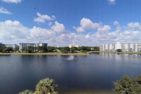 Condominio en venta en Pompano Beach, Florida, 1 dormitorio, 83.61 m2 № 2193206 - foto 25