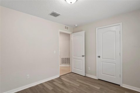 House in Lakeland, Florida 3 bedrooms, 143.16 sq.m. № 1909508 - photo 17