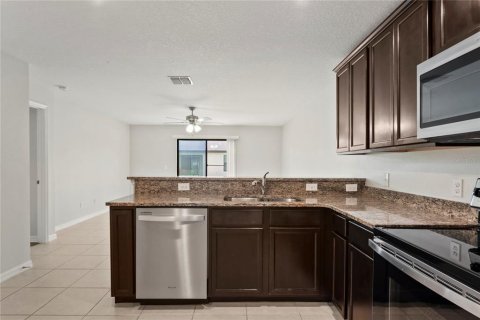 House in Lakeland, Florida 3 bedrooms, 143.16 sq.m. № 1909508 - photo 8