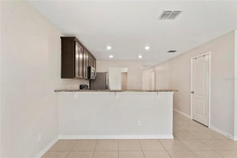 House in Lakeland, Florida 3 bedrooms, 143.16 sq.m. № 1909508 - photo 6